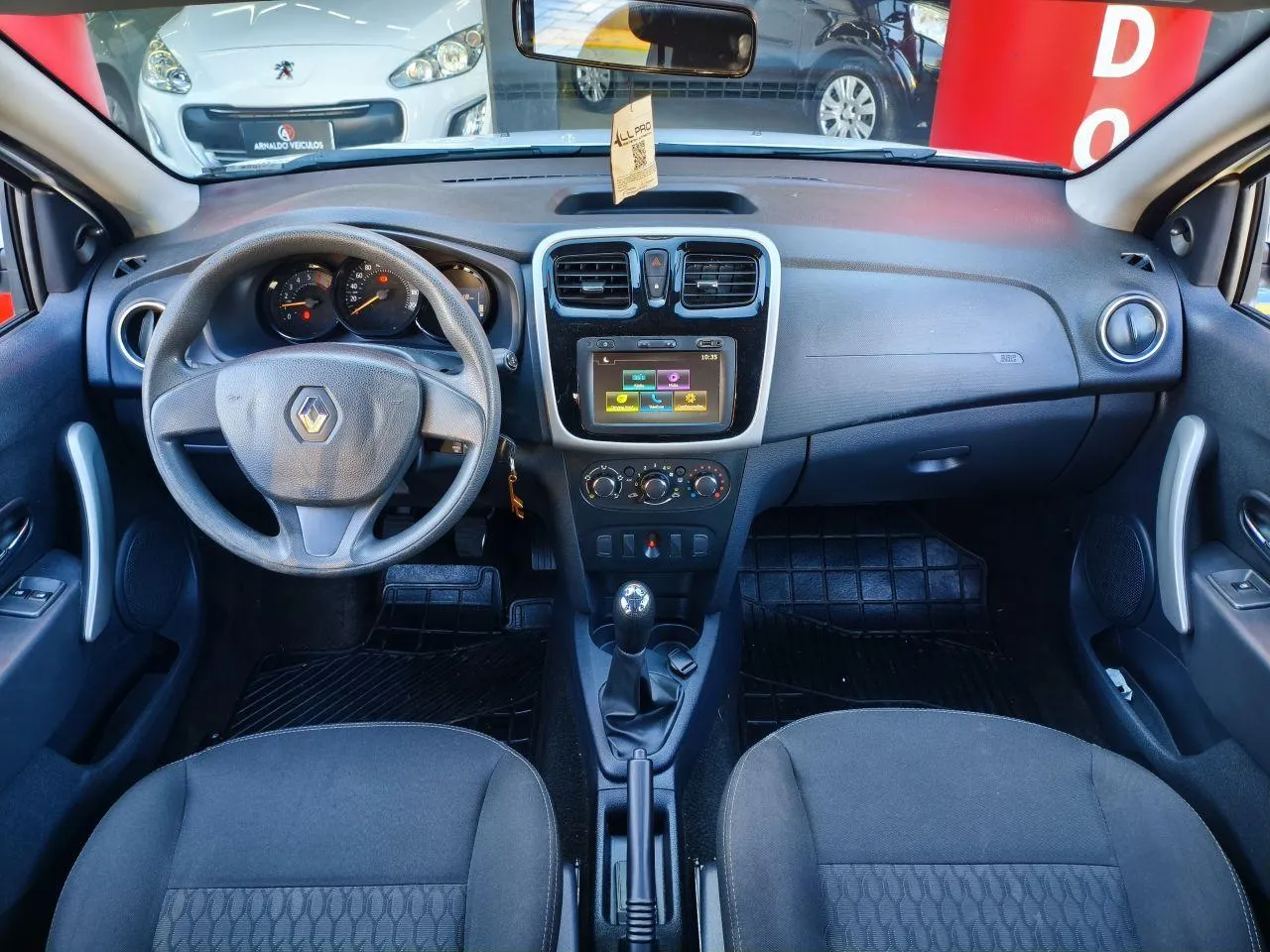 Interior frontal